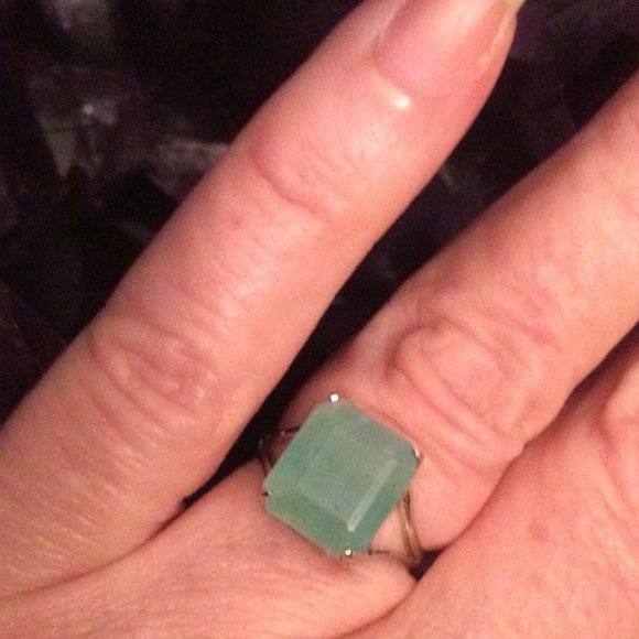 Awesome Genuine Natural Emerald Ring - Picture 12 of 12